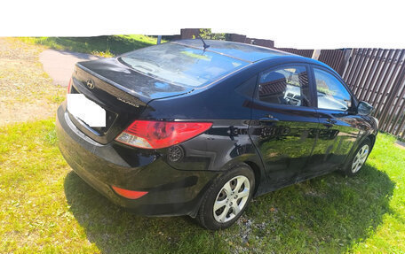 Hyundai Solaris II рестайлинг, 2013 год, 350 000 рублей, 12 фотография