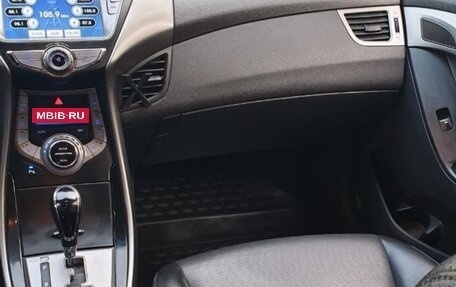 Hyundai Avante, 2013 год, 1 200 000 рублей, 12 фотография