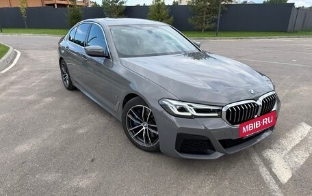 BMW 5 серия, 2020 год, 4 850 000 рублей, 3 фотография