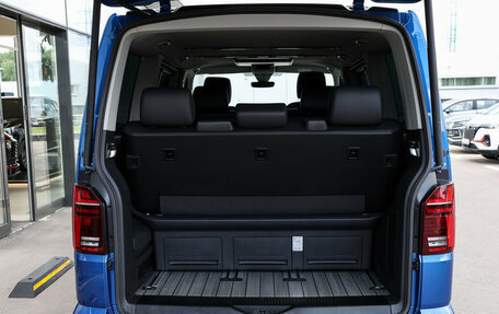Volkswagen Multivan T6 рестайлинг, 2020 год, 7 400 000 рублей, 11 фотография