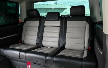 Volkswagen Multivan T6 рестайлинг, 2020 год, 7 400 000 рублей, 13 фотография