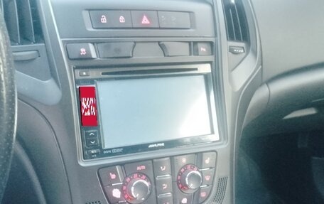 Opel Astra J, 2012 год, 640 000 рублей, 16 фотография