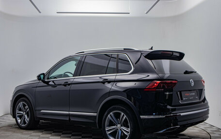 Volkswagen Tiguan II, 2019 год, 3 520 000 рублей, 3 фотография