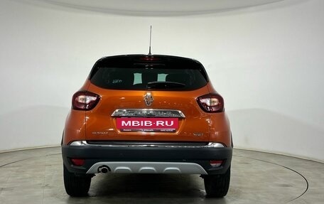 Renault Kaptur I рестайлинг, 2018 год, 1 778 000 рублей, 3 фотография