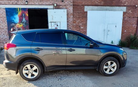 Toyota RAV4, 2013 год, 2 180 000 рублей, 3 фотография