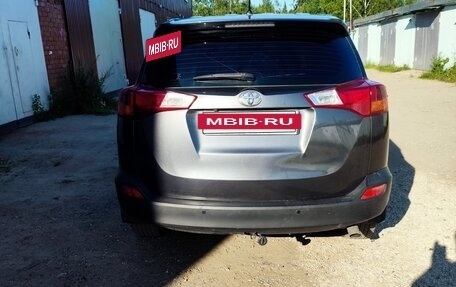 Toyota RAV4, 2013 год, 2 180 000 рублей, 2 фотография