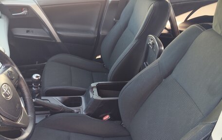 Toyota RAV4, 2013 год, 2 180 000 рублей, 10 фотография