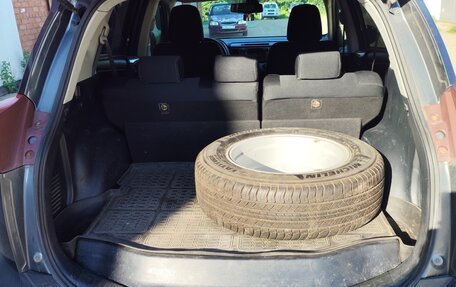 Toyota RAV4, 2013 год, 2 180 000 рублей, 15 фотография