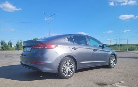 Hyundai Elantra VI рестайлинг, 2016 год, 1 270 000 рублей, 6 фотография