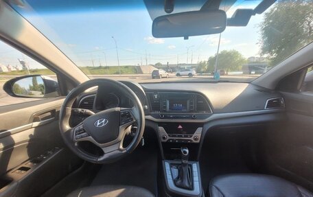 Hyundai Elantra VI рестайлинг, 2016 год, 1 270 000 рублей, 15 фотография