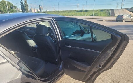 Hyundai Elantra VI рестайлинг, 2016 год, 1 270 000 рублей, 14 фотография