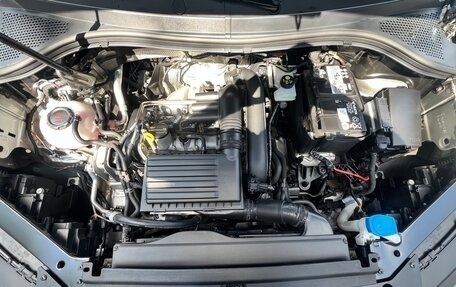 Volkswagen Tiguan II, 2019 год, 2 900 000 рублей, 11 фотография