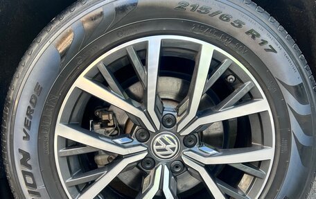 Volkswagen Tiguan II, 2019 год, 2 900 000 рублей, 14 фотография