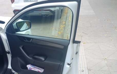Skoda Rapid I, 2018 год, 1 000 000 рублей, 8 фотография