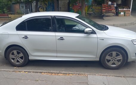 Skoda Rapid I, 2018 год, 1 000 000 рублей, 3 фотография