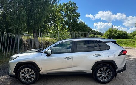 Toyota RAV4, 2020 год, 2 740 000 рублей, 12 фотография