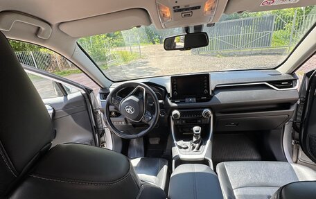 Toyota RAV4, 2020 год, 2 740 000 рублей, 7 фотография