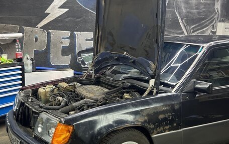 Mercedes-Benz W124, 1990 год, 350 000 рублей, 4 фотография