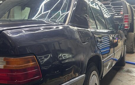 Mercedes-Benz W124, 1990 год, 350 000 рублей, 13 фотография