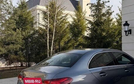 Mercedes-Benz A-Класс, 2019 год, 2 450 000 рублей, 7 фотография