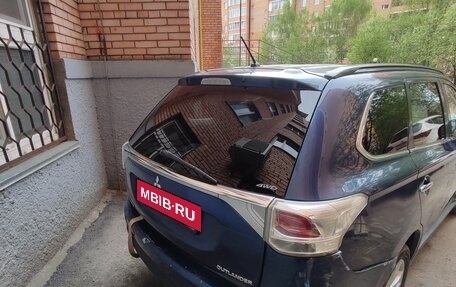 Mitsubishi Outlander III рестайлинг 3, 2013 год, 1 000 000 рублей, 6 фотография