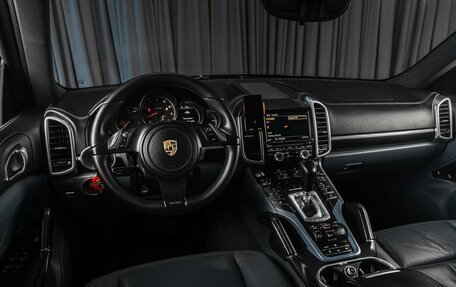 Porsche Cayenne III, 2012 год, 2 300 000 рублей, 11 фотография