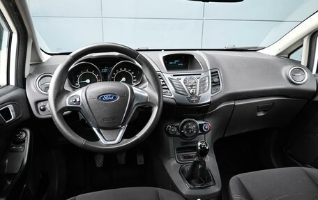 Ford Fiesta, 2018 год, 789 000 рублей, 6 фотография