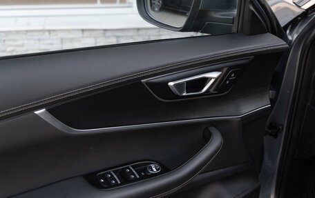 Chery Tiggo 8 I, 2021 год, 1 699 000 рублей, 8 фотография