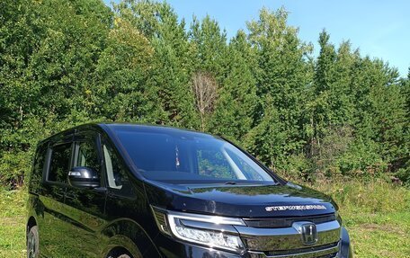 Honda Stepwgn IV, 2020 год, 2 550 000 рублей, 3 фотография