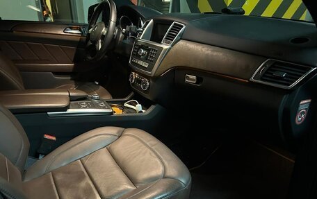 Mercedes-Benz GL-Класс, 2014 год, 3 800 000 рублей, 2 фотография