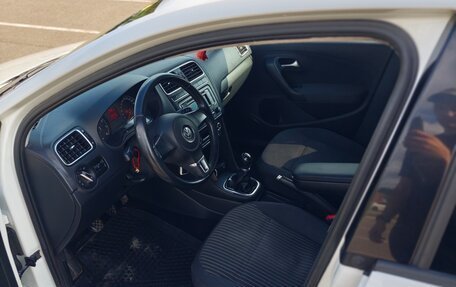 Volkswagen Polo VI (EU Market), 2013 год, 850 000 рублей, 7 фотография