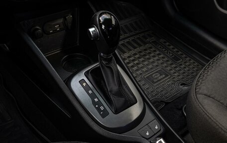KIA Rio III рестайлинг, 2016 год, 997 000 рублей, 12 фотография