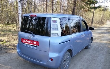 Toyota Sienta I, 2013 год, 871 000 рублей, 6 фотография