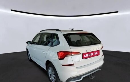 Skoda Kamiq I, 2022 год, 1 562 000 рублей, 4 фотография