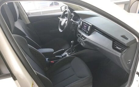 Skoda Kamiq I, 2022 год, 1 562 000 рублей, 6 фотография