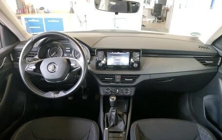 Skoda Kamiq I, 2022 год, 1 562 000 рублей, 8 фотография