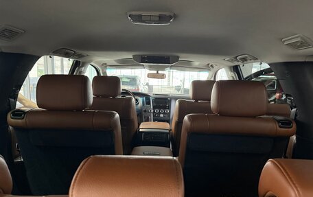 Toyota Sequoia II рестайлинг, 2011 год, 3 850 000 рублей, 18 фотография