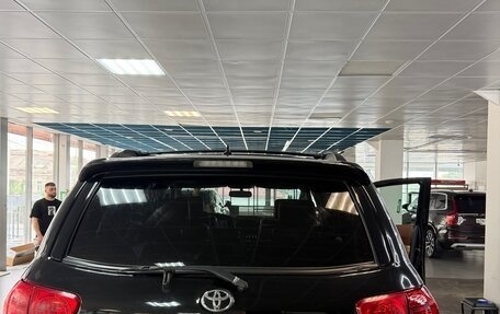 Toyota Sequoia II рестайлинг, 2011 год, 3 850 000 рублей, 20 фотография