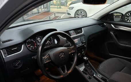 Skoda Octavia, 2018 год, 1 690 000 рублей, 9 фотография