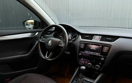 Skoda Octavia, 2018 год, 1 690 000 рублей, 12 фотография