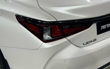 Lexus ES VII, 2018 год, 3 890 000 рублей, 10 фотография