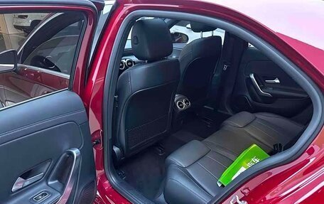 Mercedes-Benz A-Класс, 2022 год, 1 365 000 рублей, 6 фотография
