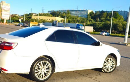 Toyota Camry, 2015 год, 1 000 000 рублей, 4 фотография