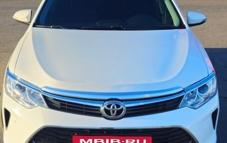 Toyota Camry, 2015 год, 1 000 000 рублей, 3 фотография