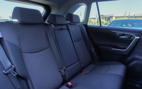 Toyota RAV4, 2020 год, 3 202 000 рублей, 12 фотография