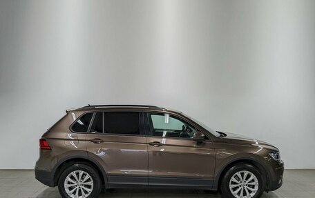 Volkswagen Tiguan II, 2020 год, 2 490 000 рублей, 4 фотография