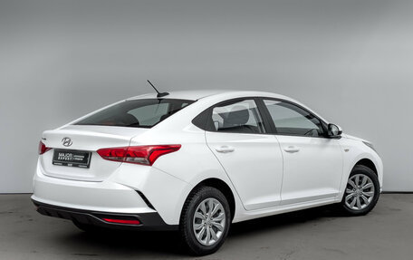 Hyundai Solaris II рестайлинг, 2022 год, 1 700 000 рублей, 5 фотография
