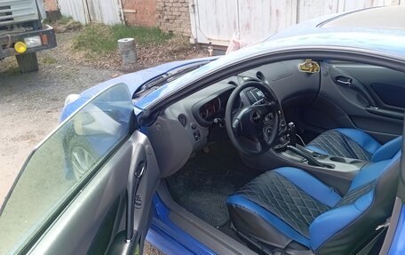 Toyota Celica VII рестайлинг, 2001 год, 750 000 рублей, 4 фотография