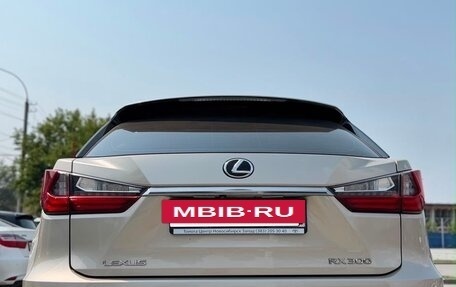 Lexus RX IV рестайлинг, 2018 год, 4 950 000 рублей, 8 фотография