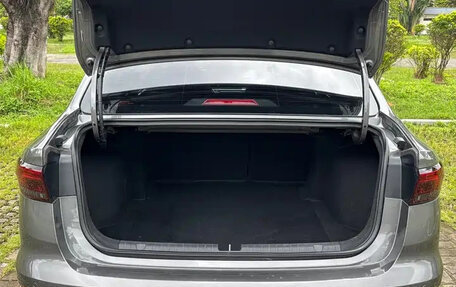 Geely Emgrand, 2022 год, 890 222 рублей, 9 фотография